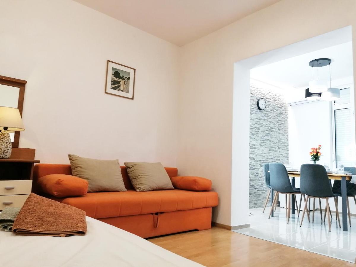 Apartmani Buljubasic Baška Voda Exteriör bild