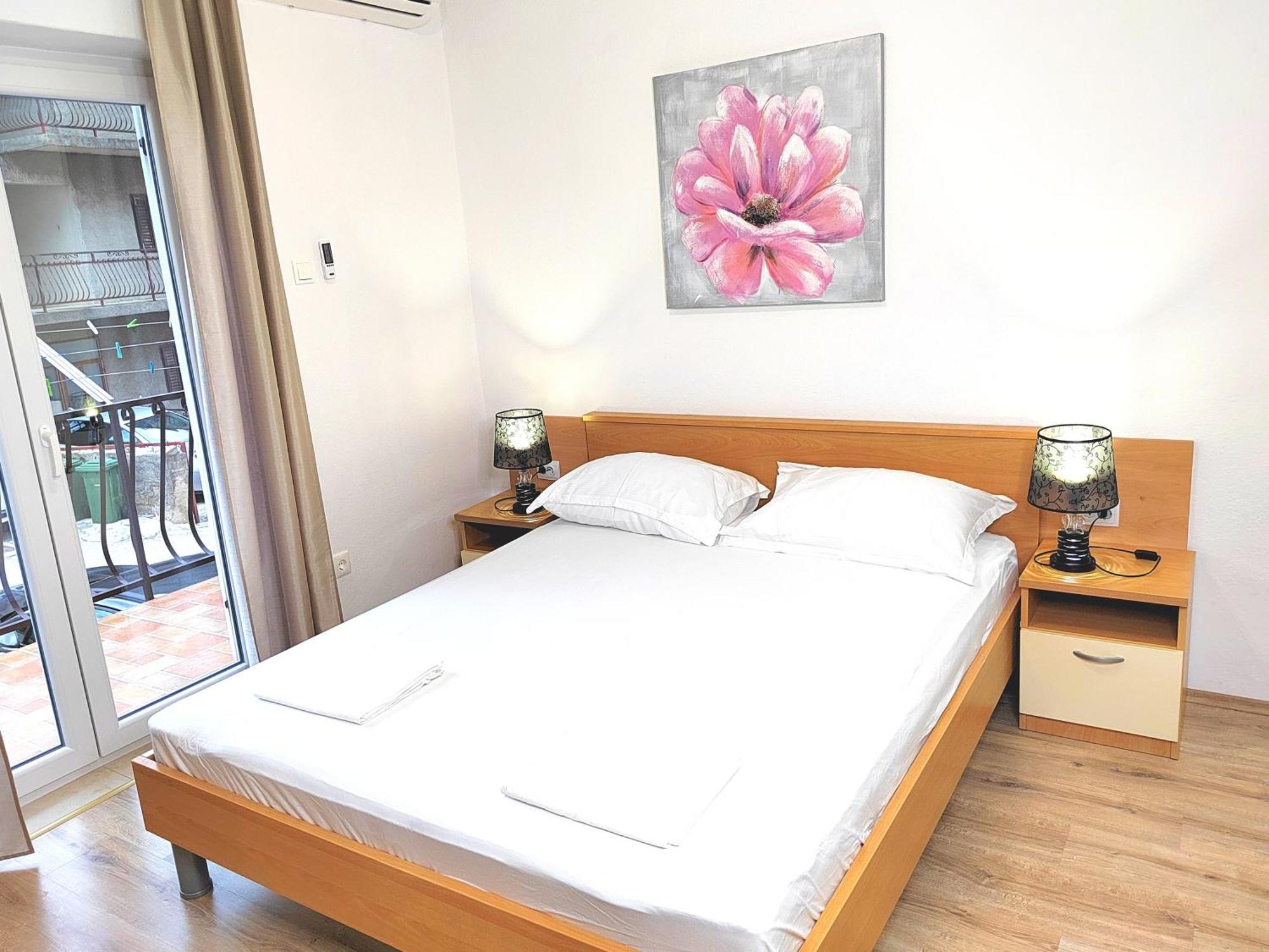 Apartmani Buljubasic Baška Voda Exteriör bild