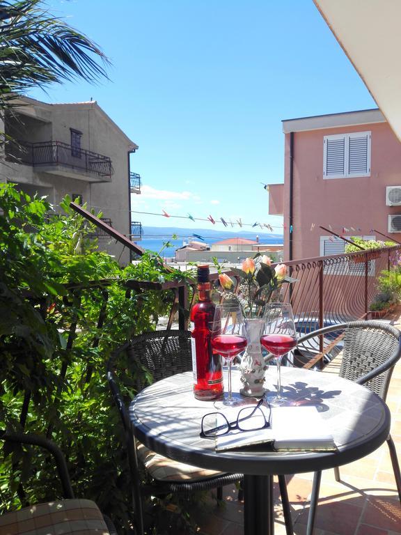 Apartmani Buljubasic Baška Voda Exteriör bild
